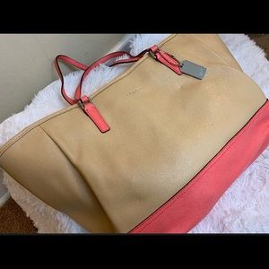 Coach Tote